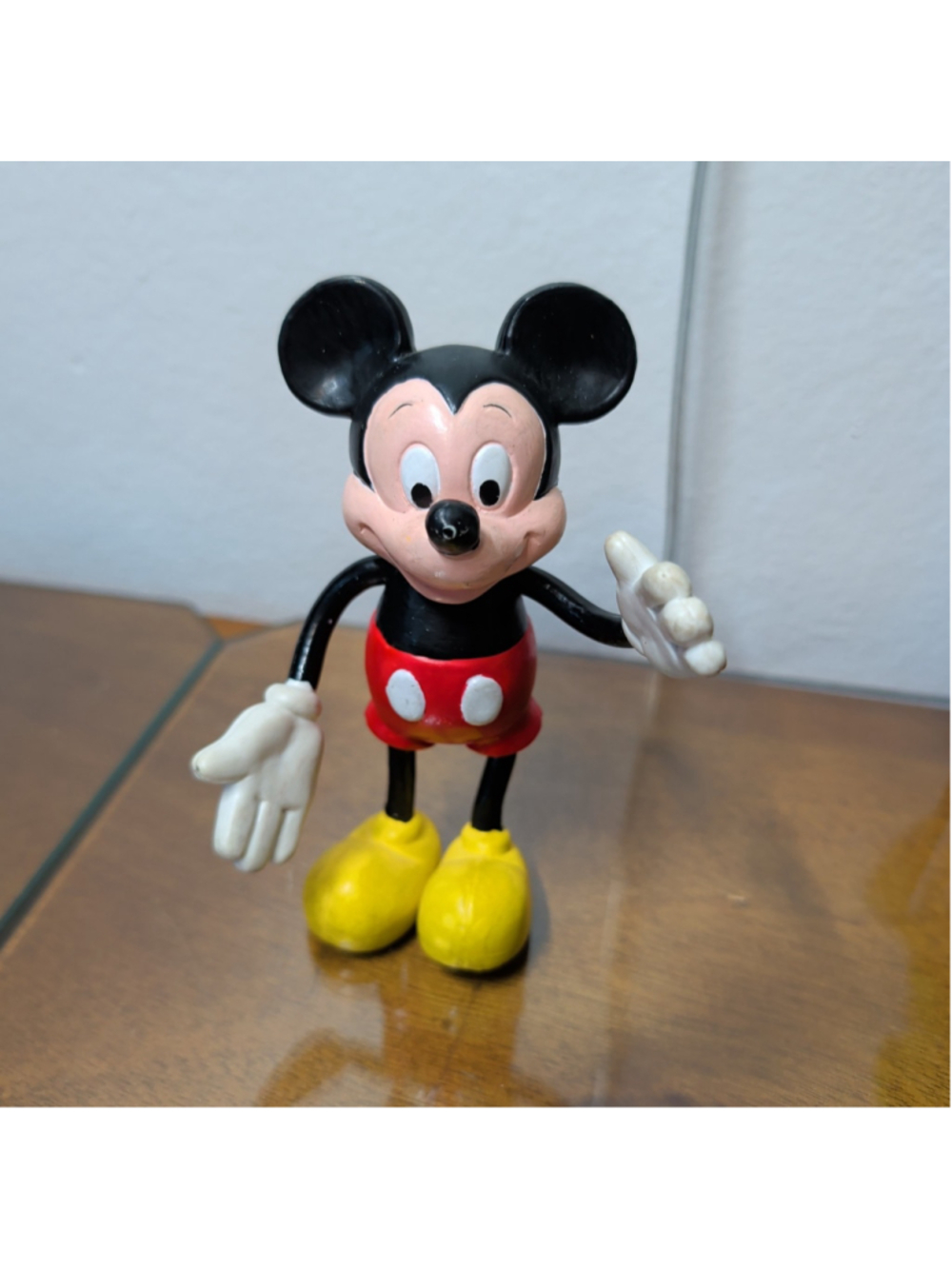 Vintage Walt Disney Company Applause Mickey Mouse 5 Inch Bendable Figure